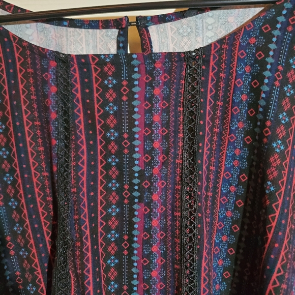 Concepts NY red & blue long sleeve top - Picture 4 of 6